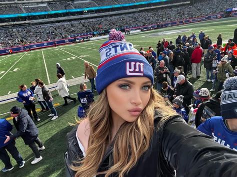 Giants Player Reportedly Gave OnlyFans Model Free Tickets to。